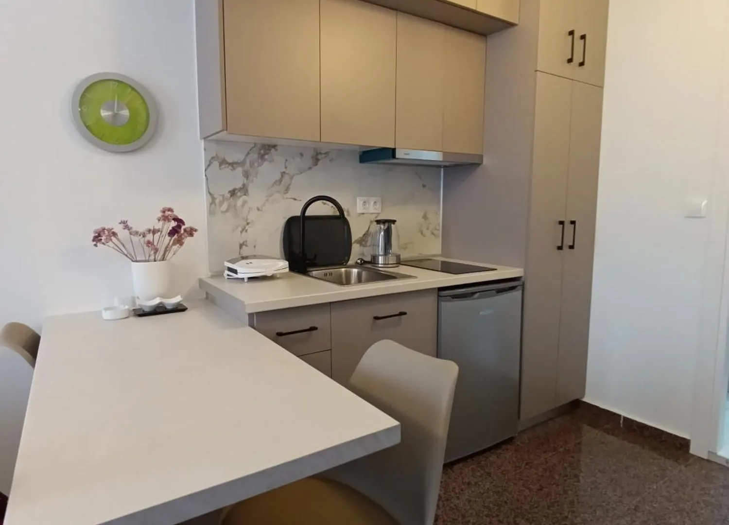 Stay Above The City - Explore Center By Foot Tsimiski - Ladadika Thessaloniki